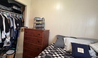 84 Hardy St, Akron, IA 51001