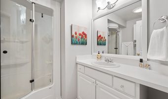 226 Adams Pointe Blvd 1, Adams Twp., PA 16046