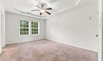 133 Star Ct, Aberdeen, NC 28315