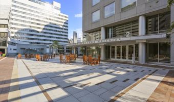 7420 WESTLAKE Ter 801, Bethesda, MD 20817