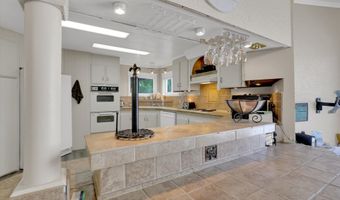 21986 LAUREL Ave, Aurora, OR 97002