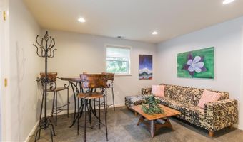 5336 WAPAKONETA Rd, Bethesda, MD 20816