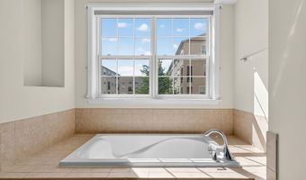 42563 HIGHGATE Ter, Brambleton, VA 20148