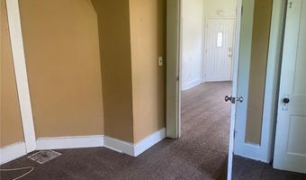 1105 W 9th St, Alton, IL 62002