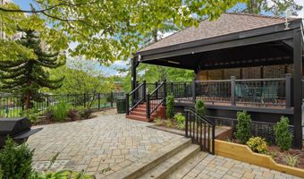 309 YOAKUM Pkwy 1002, Alexandria, VA 22304