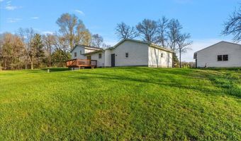 9095 76th St SE, Alto, MI 49302