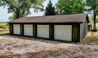 2982 Homeworth Rd, Alliance, OH 44601