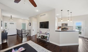 907 S 25th St, Beatrice, NE 68310