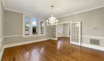107 GREENVILLE St, Abbeville, SC 29620