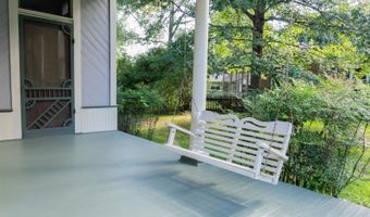 227 Cherry St, Arkadelphia, AR 71923