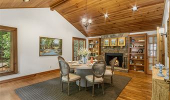 424 Split Rail Row, Highlands, NC 28741