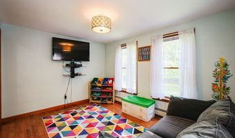 70 Plain St E, Berkley, MA 02779