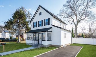 3 Williams Ave, Amityville, NY 11701