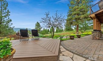 1533 Pine Lakes Ranch Dr, Cascade, ID 83611
