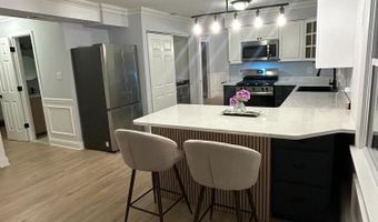 32 Belmont Ave, Bayville, NJ 08721