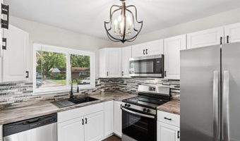 3805 Gilroy Rd, Columbus, OH 43227