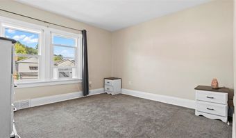133 Maplewood Ave, Ambridge, PA 15003