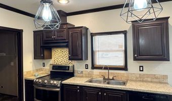 3308 Burgett St, Carlsbad, NM 88220