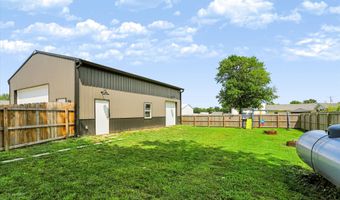 315 S Main St, Advance, IN 46102