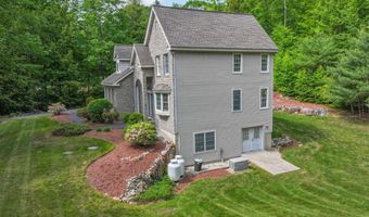 48 Essex Rd, Bedford, NH 03110