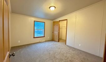 111 Deso Dr, Alburgh, VT 05440