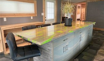 1376 Fairview Ave, Atwater, OH 44201