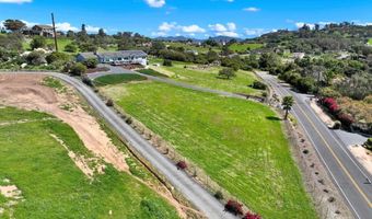4710 Sleeping Indian Rd, Fallbrook, CA 92028