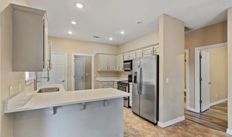 2603 SW 8th St, Bentonville, AR 72712