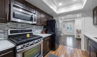 9035 Stacie 7, Anaheim, CA 92804