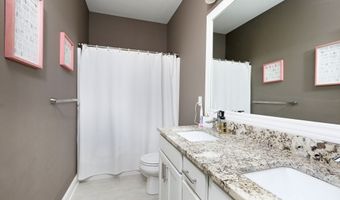 1202 NW Orchard Dr, Ankeny, IA 50023