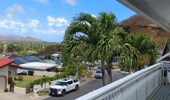 1198 Kupau St, Kailua, HI 96734