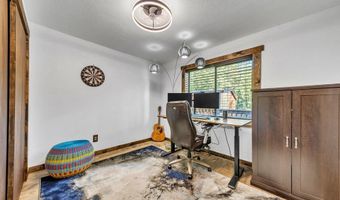 2353 C Addy Gifford Rd, Addy, WA 99101
