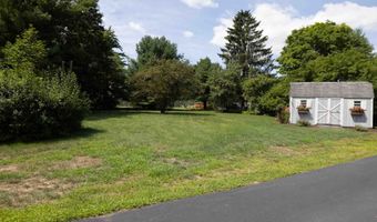 3 Alpine Dr, Burlington, CT 06013
