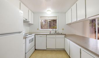 60866 Granite Dr, Bend, OR 97702