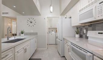 2100 W LEMON TREE Pl 78, Chandler, AZ 85224