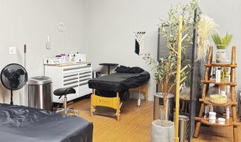 412 W Main St, Artesia, NM 88210