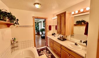 90 JAY BOB Ln, Afton, WY 83110