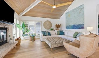 2313 BEACHCOMBER Trl, Atlantic Beach, FL 32233