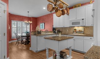 61 Seal Island Rd, Bristol, RI 02809