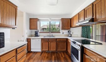 5085 S Council Bluff Way, Boise, ID 83716