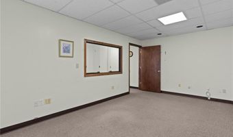 1050 Main St 24, East Greenwich, RI 02818