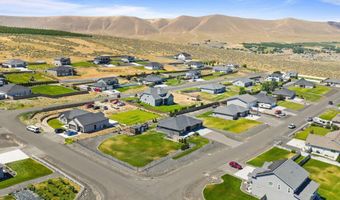 22011 E Berry St, Benton City, WA 99320
