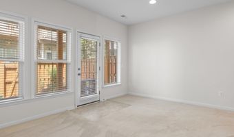 43381 RICKENBACKER Sq, Ashburn, VA 20147