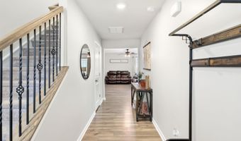 1929 Landrow Ln, Boiling Springs, SC 29316