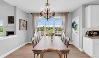 42 Ridgeview Way, Allentown, NJ 08501