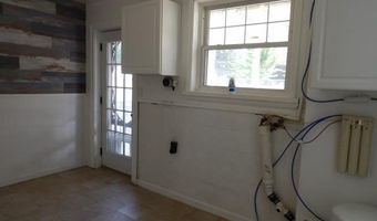 3225 W Cir, Adrian, MI 49221