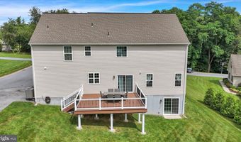 355 WESTVIEW Dr, Akron, PA 17501