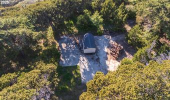 88677 WHITING Ln, Bandon, OR 97411