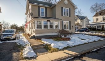 29 School St, Washington, NJ 07882