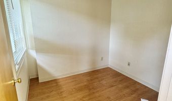 160 Wolcott St, Bristol, CT 06010